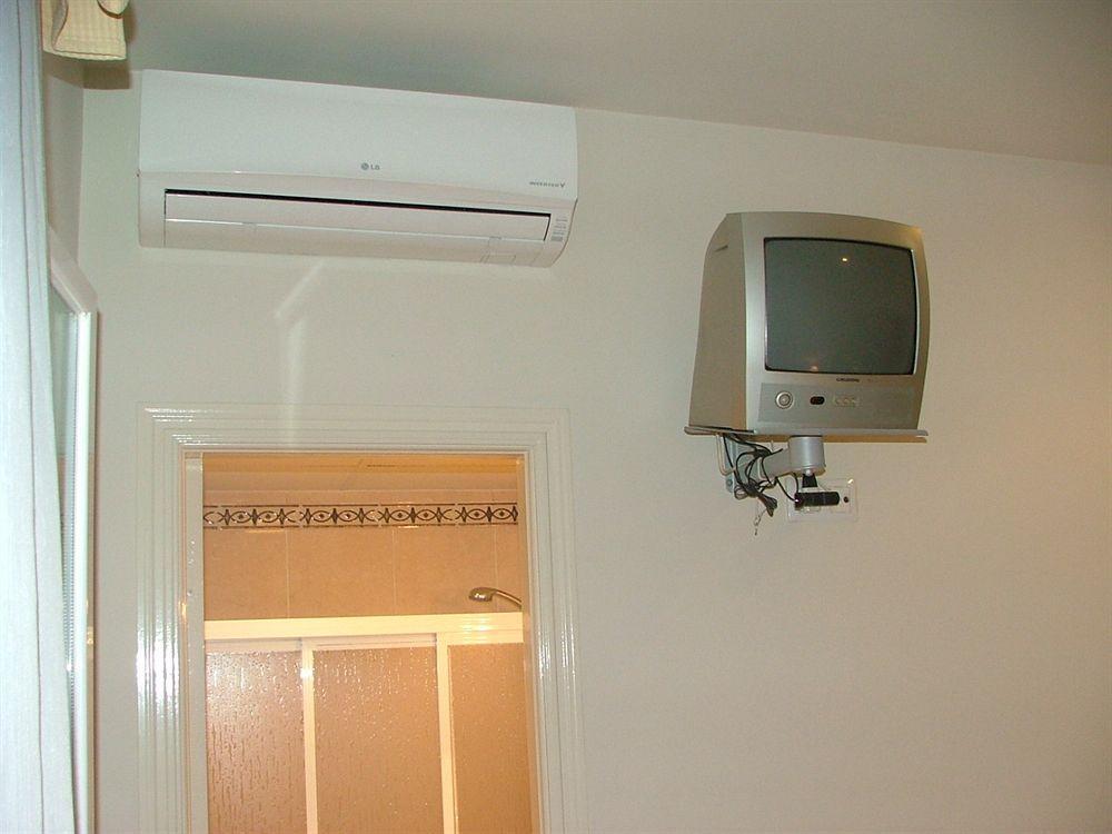 Hostal Forum Villa Del Rio Ngoại thất bức ảnh